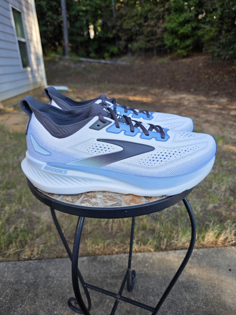 Brooks Glycerin GTS 23 1105031D163 White Running Shoes Sneaker Men Sz 12 Worn 3x